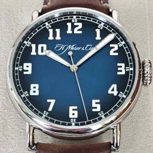 H.Moser & Cie. Centre Seconds Funky Blue Heritage