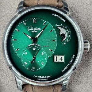 Glashütte Original PanoMaticLunar 2026 BRAND NEW UNDER 2 YRS OF MANUFACTURER'S WARRANTY